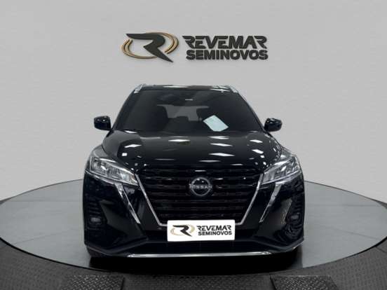 NISSAN-KICKS PLAY-2025