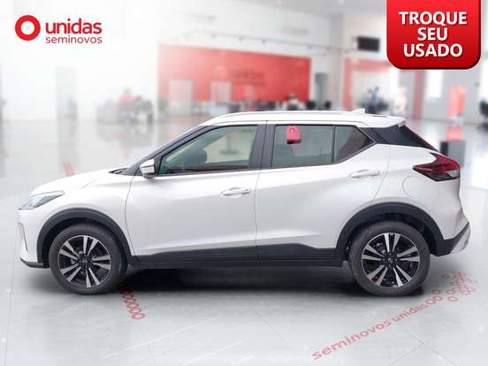 NISSAN-KICKS PLAY-2025