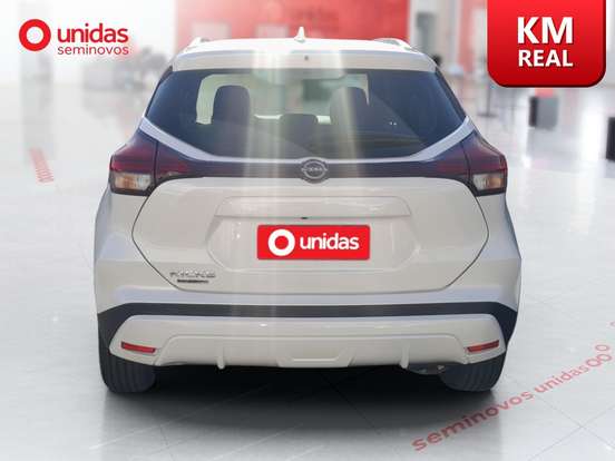 NISSAN-KICKS PLAY-2025
