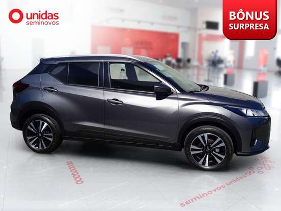 NISSAN-KICKS PLAY-2025