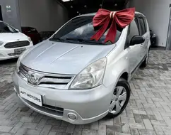 NISSAN LIVINA 1.6 16V FLEX 4P MANUAL NISSAN LIVINA 1.6 16V FLEX 4P MANUAL