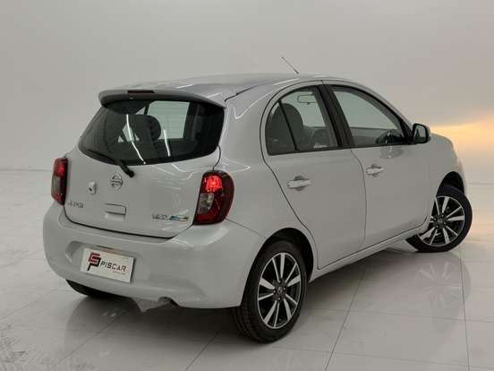 NISSAN-MARCH-2017
