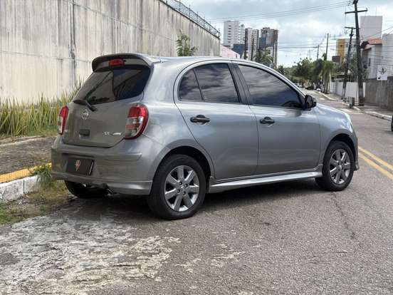 NISSAN-MARCH-2011