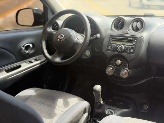 NISSAN-MARCH-2011