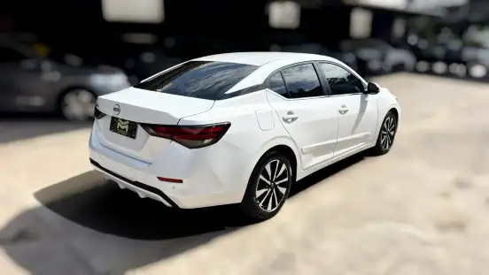 NISSAN-SENTRA-2025