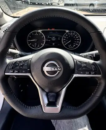 NISSAN-SENTRA-2025