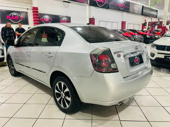 NISSAN-SENTRA-2012
