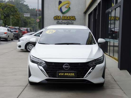 NISSAN-SENTRA-2024