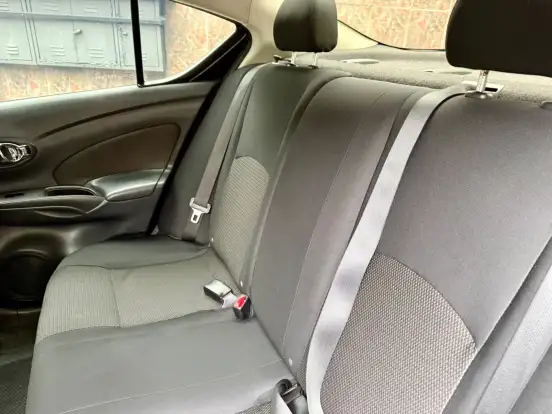 NISSAN-VERSA-2014