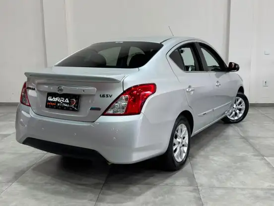 NISSAN-VERSA-1.6 16V FLEXSTART SV 4P XTRONIC NISSAN-VERSA-2018