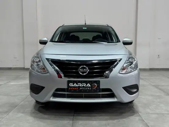 NISSAN-VERSA-2018