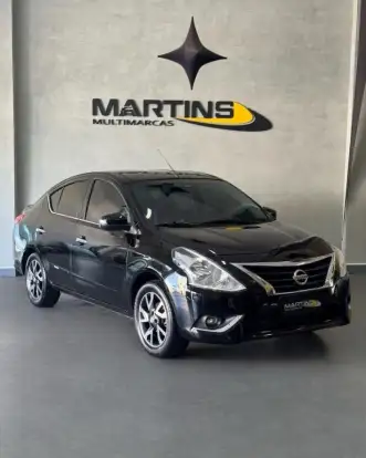 NISSAN-VERSA-2017