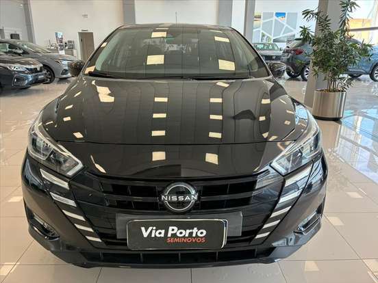 NISSAN-VERSA-2023