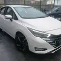 NISSAN VERSA 1.6 16V FLEX EXCLUSIVE XTRONIC NISSAN VERSA 1.6 16V FLEX EXCLUSIVE XTRONIC
