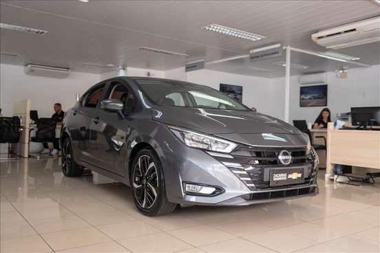 NISSAN-VERSA-2024