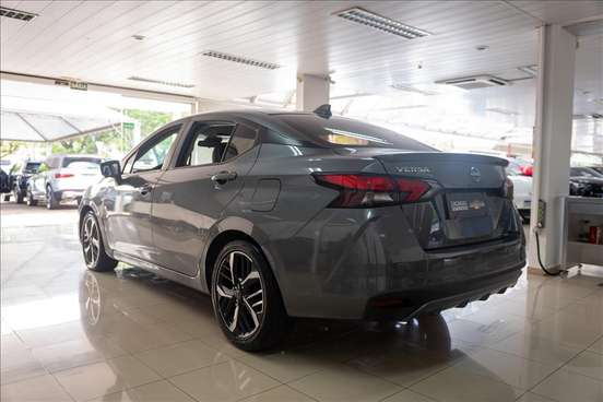 NISSAN-VERSA-2024
