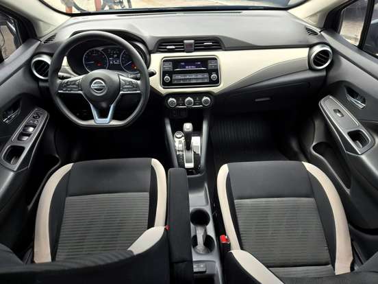 NISSAN-VERSA-2023