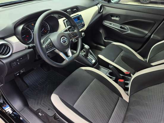 NISSAN-VERSA-2023
