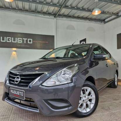 NISSAN-VERSA-2019