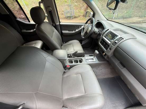 NISSAN-FRONTIER-2011