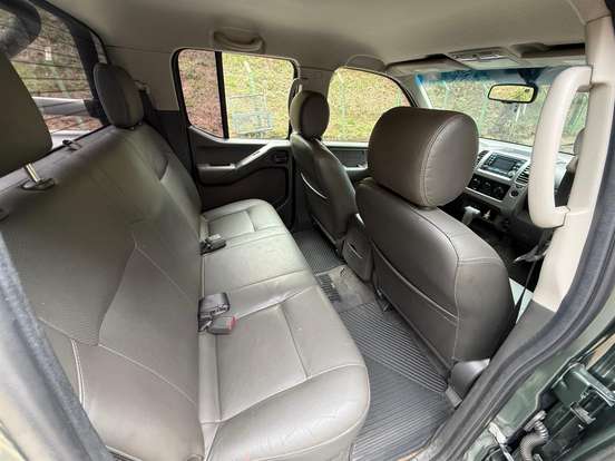 NISSAN-FRONTIER-2.5 LE ATTACK 4X4 CD TURBO ELETRONIC DIESEL 4P AUTOMÁTICO NISSAN-FRONTIER-2011