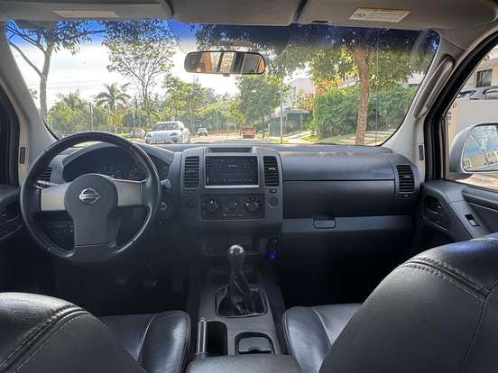 NISSAN-FRONTIER-2.5 SE 4X2 CD TURBO ELETRONIC DIESEL 4P MANUAL NISSAN-FRONTIER-2011