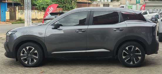 NISSAN-KICKS-2025