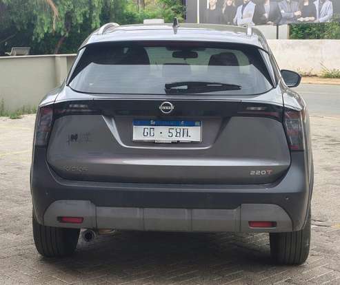 NISSAN-KICKS-2025