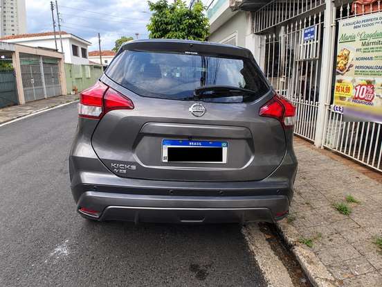 NISSAN-KICKS-2021