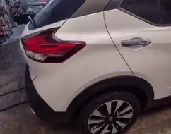 NISSAN KICKS 1.6 16V FLEXSTART SL 4P XTRONIC NISSAN KICKS 1.6 16V FLEXSTART SL 4P XTRONIC