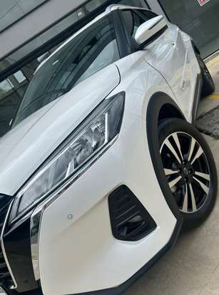 NISSAN-KICKS PLAY-2025