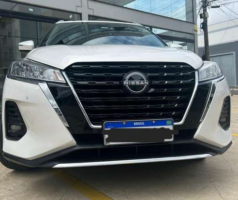 NISSAN-KICKS PLAY-2025
