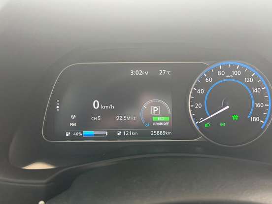 NISSAN-LEAF-2022