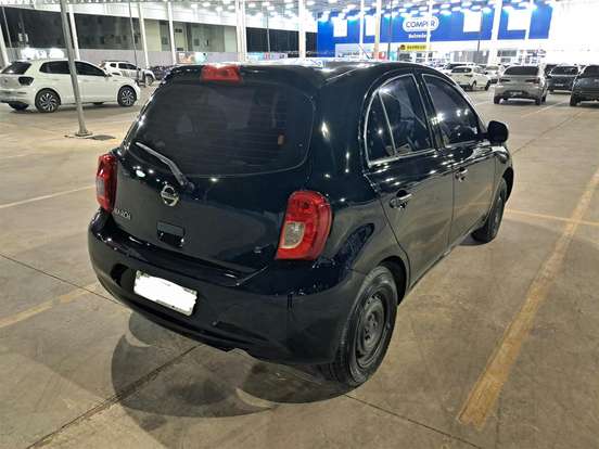 NISSAN-MARCH-2015
