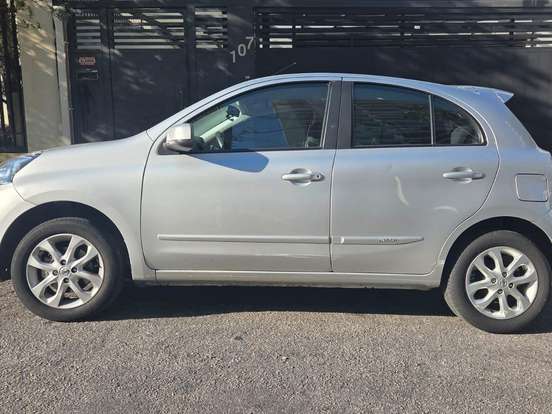 NISSAN-MARCH-1.6 SV 16V FLEXSTART 4P XTRONIC NISSAN-MARCH-2017