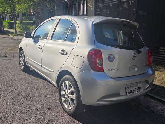 NISSAN-MARCH-1.6 SV 16V FLEXSTART 4P XTRONIC NISSAN-MARCH-2017