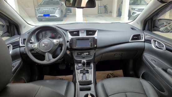NISSAN-SENTRA-2019