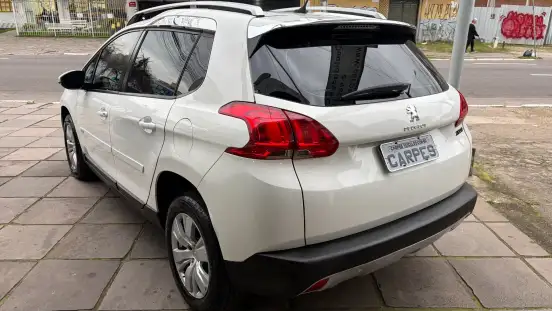 PEUGEOT-2008-2015