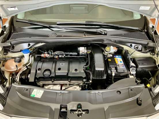 PEUGEOT-2008-2018