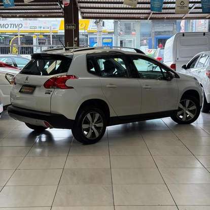 PEUGEOT-2008-2015