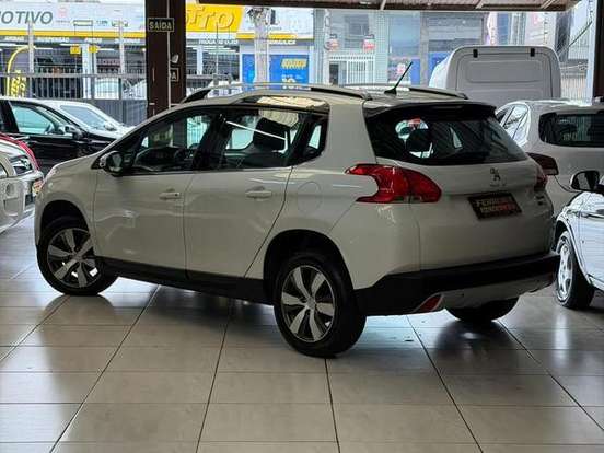 PEUGEOT-2008-1.6 16V FLEX GRIFFE 4P AUTOMÁTICO PEUGEOT-2008-2015