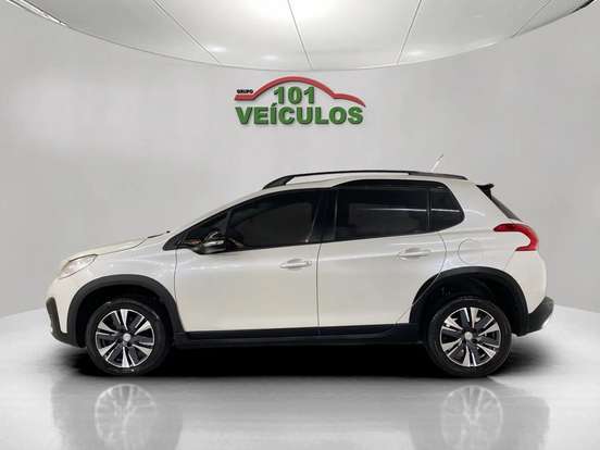 PEUGEOT-2008-2019
