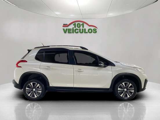 PEUGEOT-2008-2019