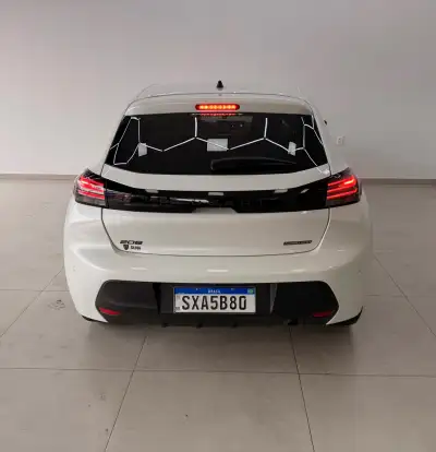PEUGEOT-208-2025