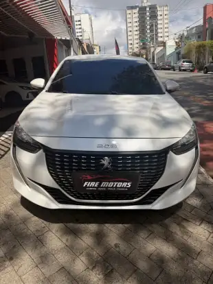 PEUGEOT-208-2022