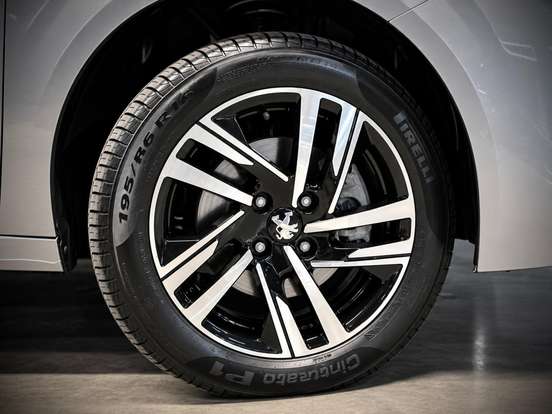 PEUGEOT-208-1.0 TURBO 200 FLEX ALLURE CVT PEUGEOT-208-2023