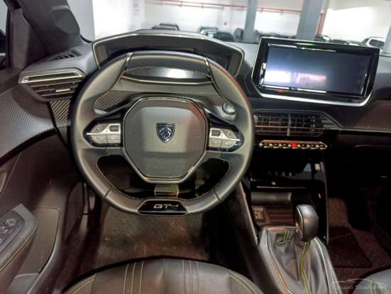 PEUGEOT-208-2025