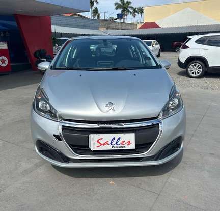 PEUGEOT-208-2017