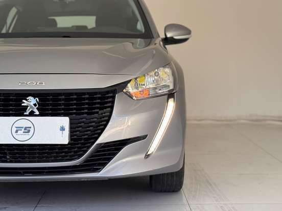 PEUGEOT-208-2023