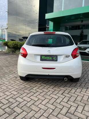 PEUGEOT-208-2014